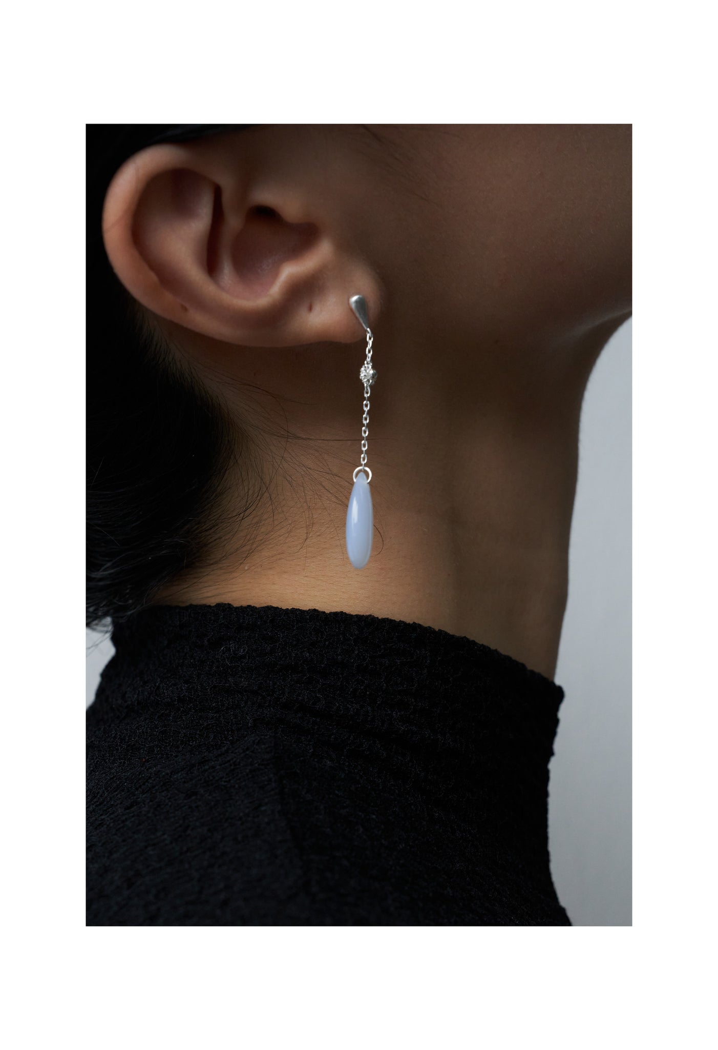 Poet Earrings (Blue)