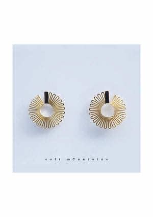 Daisy Earring