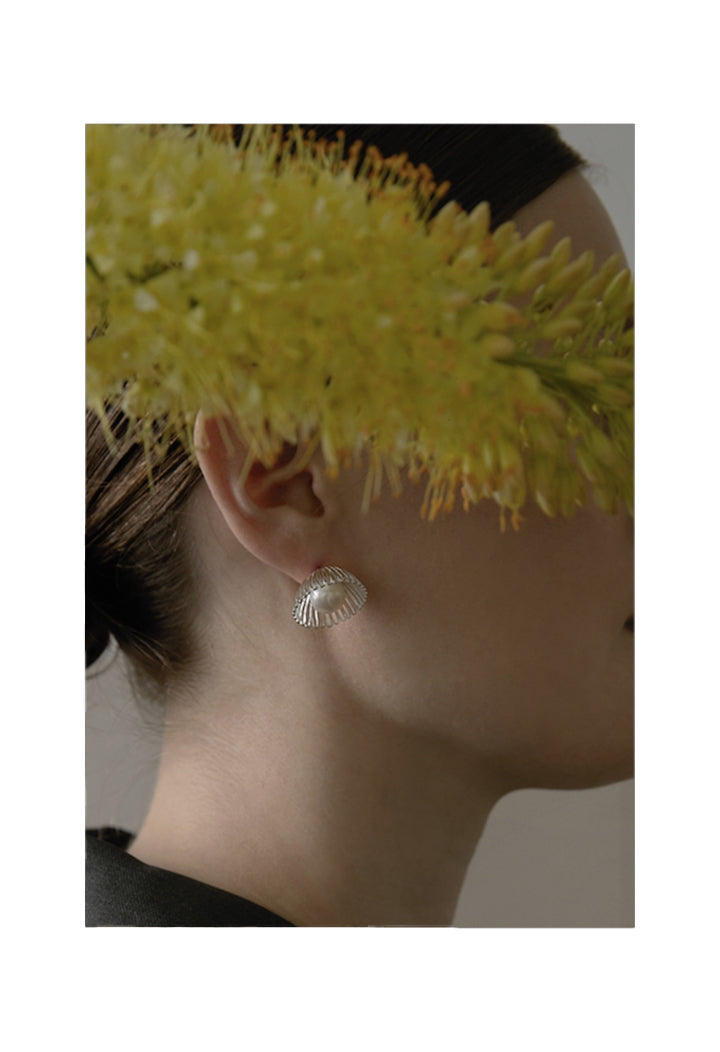 Gallas Earrings