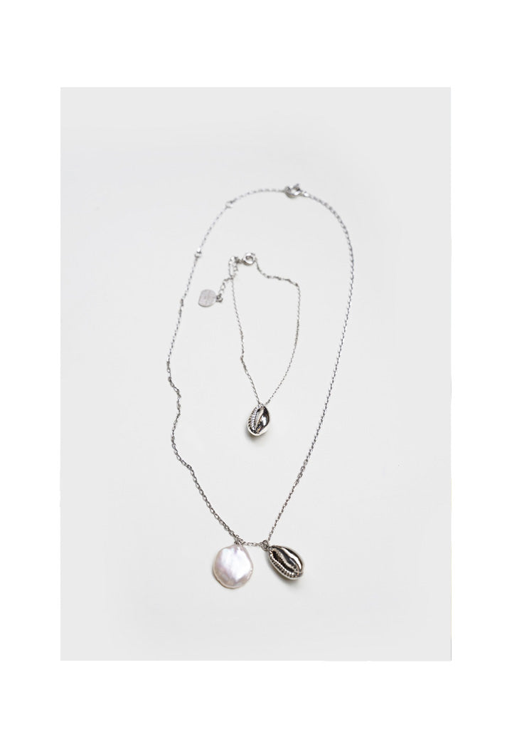 pacific silver shell necklace